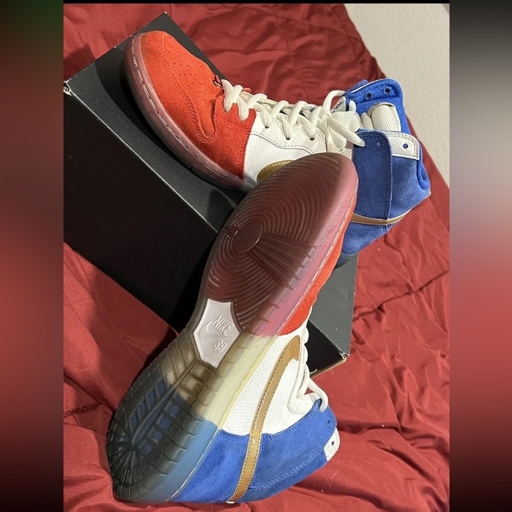 Tri color Nike dunk high 11.5